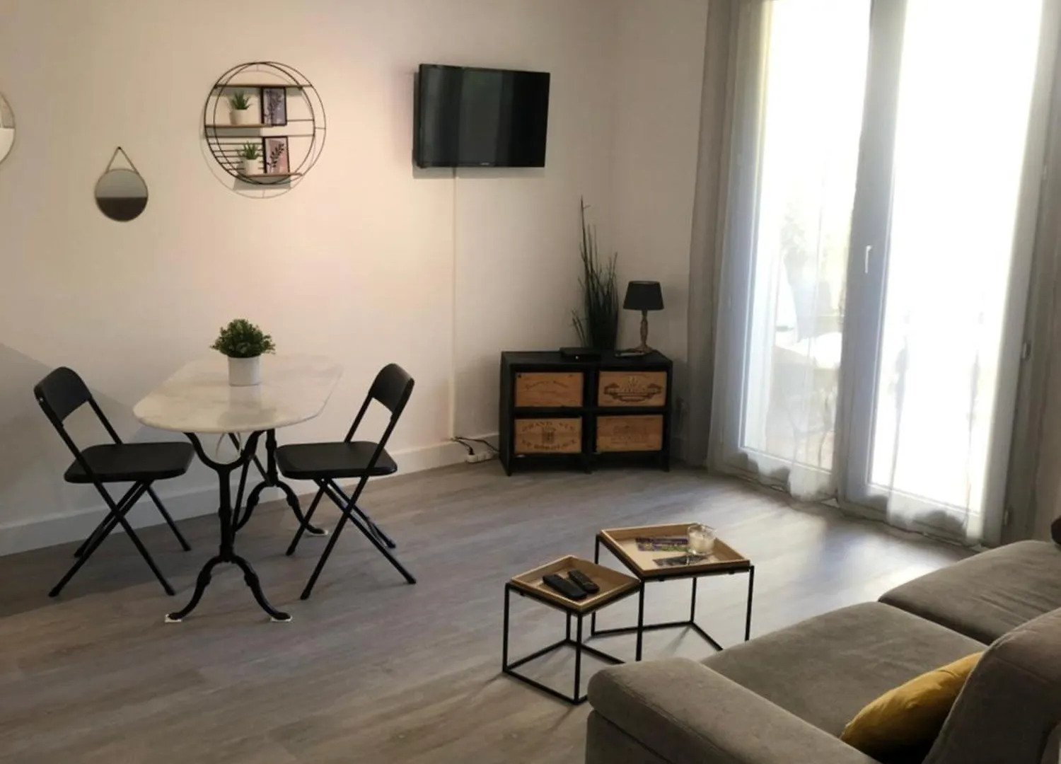 Apartment Studio Avec Jardin Privatif Greoux-les-Bains